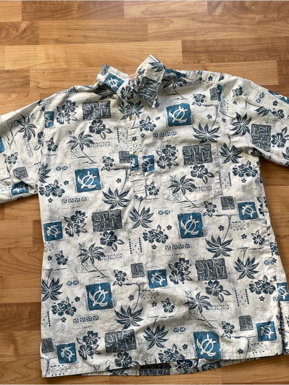 Men's Hawaiian Print Short-Sleeve Shirt